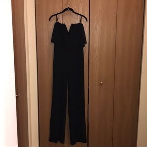 LuLu’s Black Strapless Jumpsuitlq